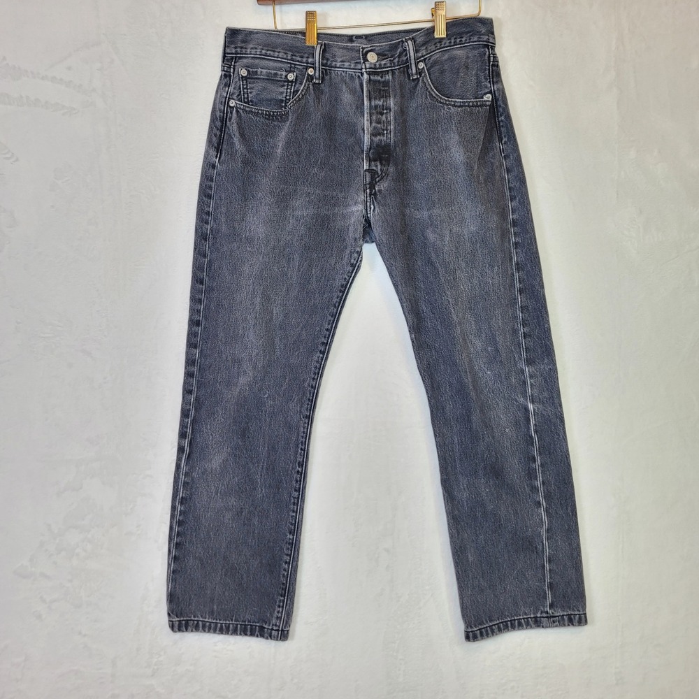Levis 501 Jeans Black Denim Buttonfly Casual Work Men's 32 Fits 31x27.5 Western